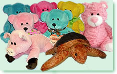 diseño, fabricación o confección y venta de muñecos de peluche y juguetes fabricados en peluche y tela para regalo en ocasiones especiales y como artículos y mascotas promocionales.